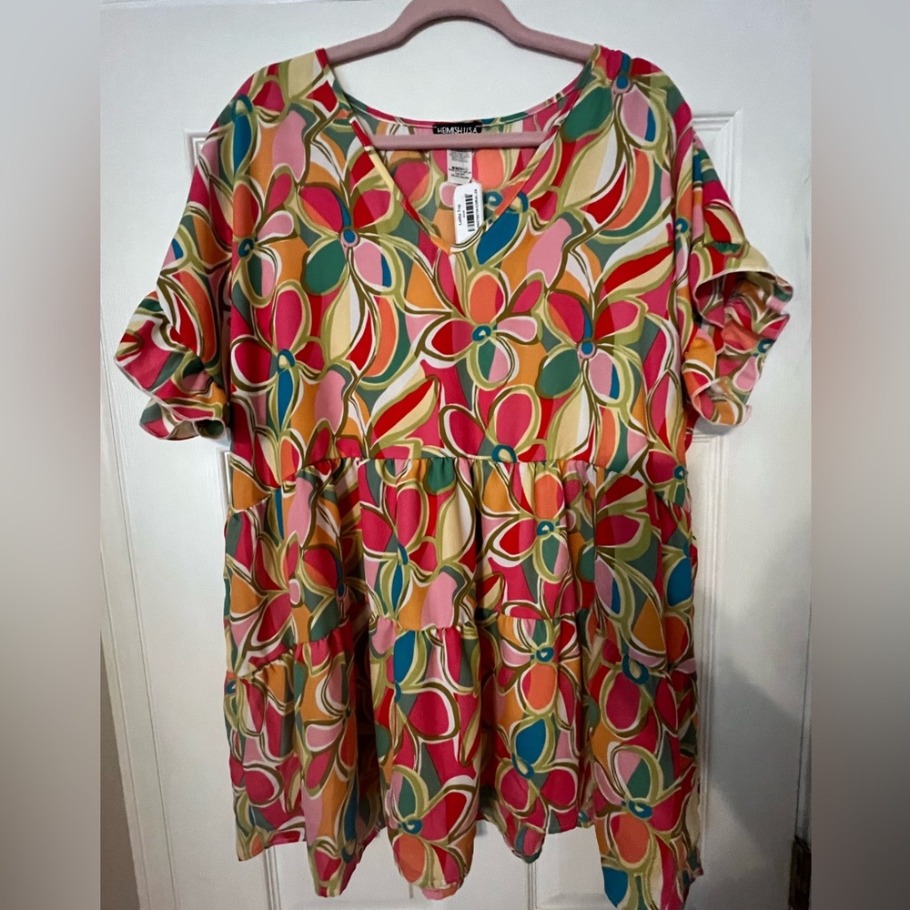 Lolita Top floral 
Beautiful colors
brand new with tag